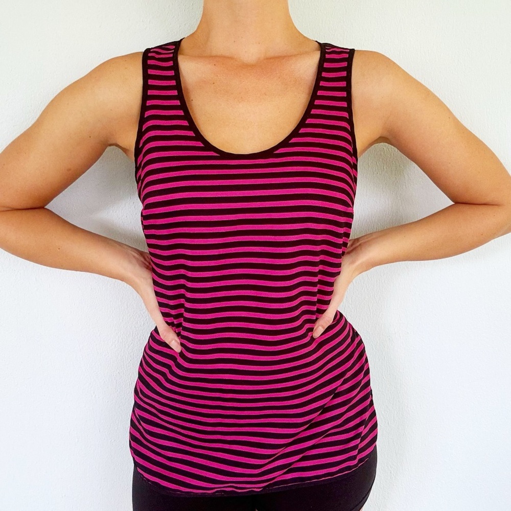 Michael Kors pink black stripe sleeveless lightweight chiffon blouse size small